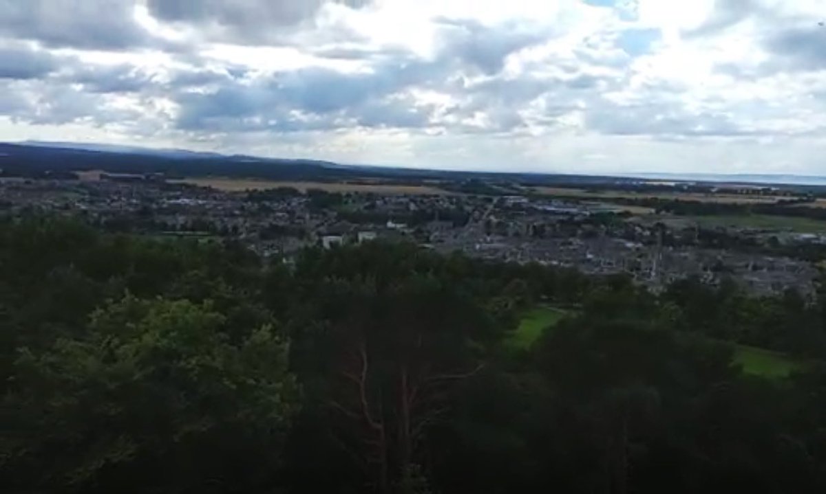 Arwens_Photos's tweet image. @saskiasamoyed @Tracey_Saskia #Periscope #Scotland #NelsonsTower