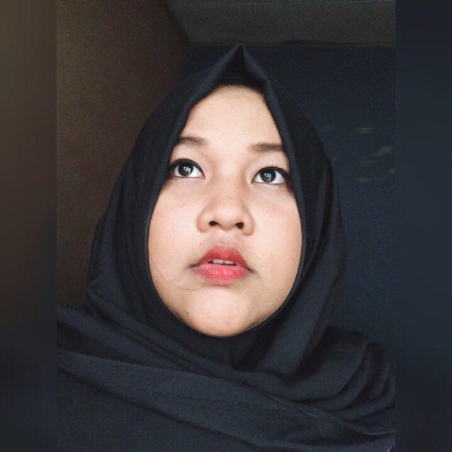MairaniDhea's tweet photo. Join my LIVE on #BIGOLIVE. https://t.co/1269IO6run https://t.co/EFZkwhXbF4