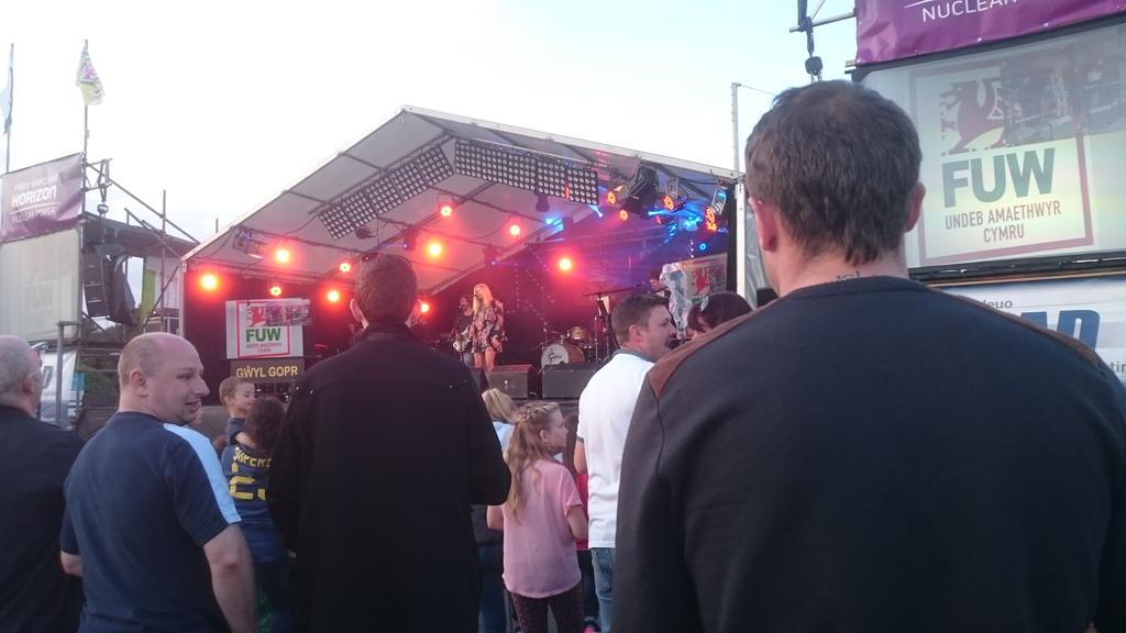 Steven Jones tweet media