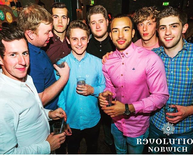 Tyeb3Baynes's tweet photo. Crew love #squardgoals #lads #nervous https://t.co/OYMkhCQxi3