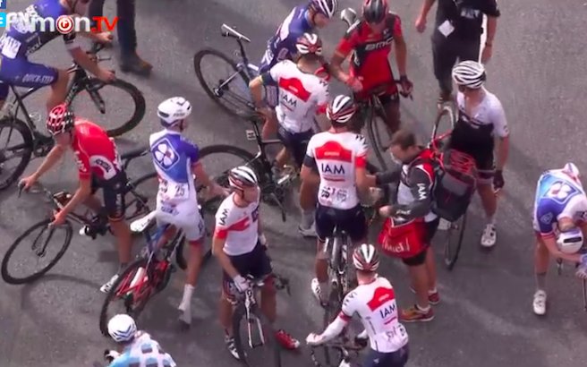 IAM_Cycling's tweet photo. #TeamIAM VICTORY !!!! #BretagneClassic https://t.co/uHkQpKZLHv