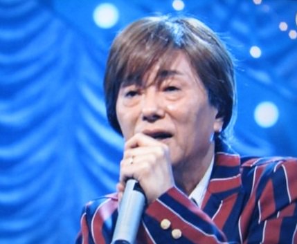 一番星 Na Twitterze 夢よもういちど 元オックスの真木ひでと 子供の頃からエースで四番 というジャイアンツ選手出演のオロナミンccmソングなんかも歌ってた事があった