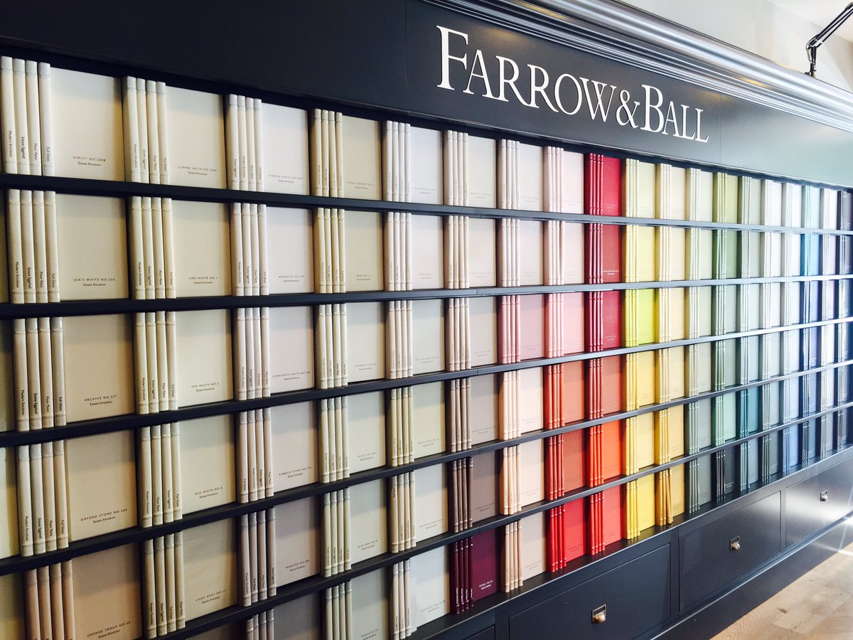 WheelChicHome's tweet photo. Very helpful staff today @FarrowandBall Beaconsfield #wallpaper #wallofcolour #spoiltforchoice https://t.co/VntjejUmPC