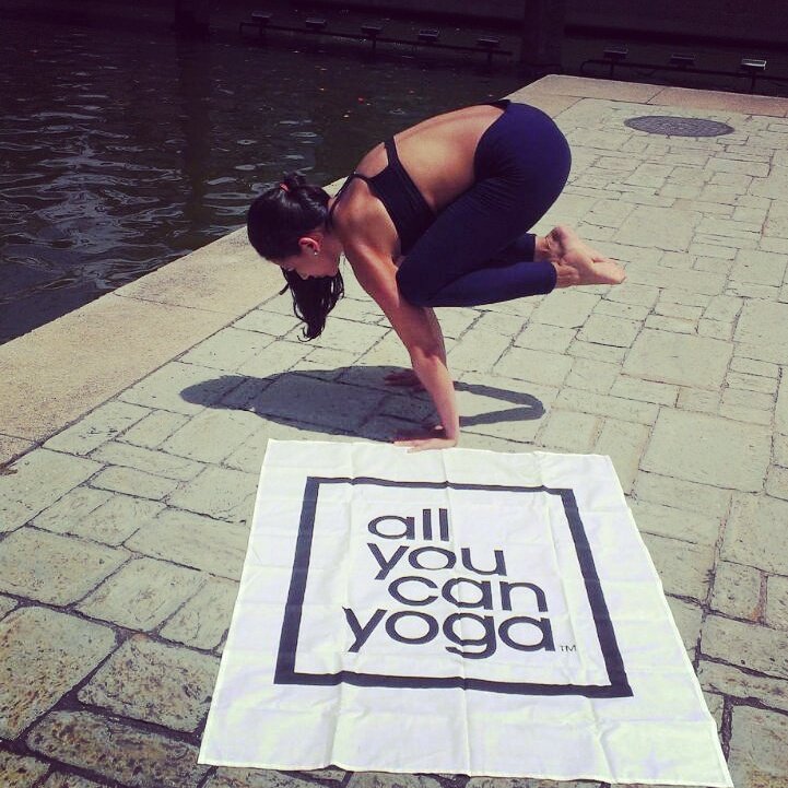 YogaRebelde's tweet photo. Haz diferente tu domingo #yogalife #yoga #yogaeverywhere #healthy #bakasana #aycy #aycyambassador #feeltheyogahigh https://t.co/WQihlrSqDS