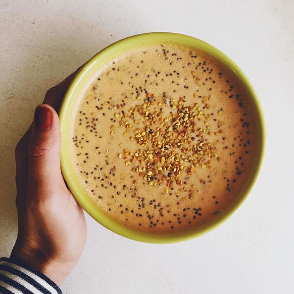 OwlVenice's tweet photo. Happy Sunday! New recipe on our Instagram! https://t.co/AIt1gh24KP 🌱🙏🏻🍉 #recipe #weekend #liveonewholelife https://t.co/tULok2waef