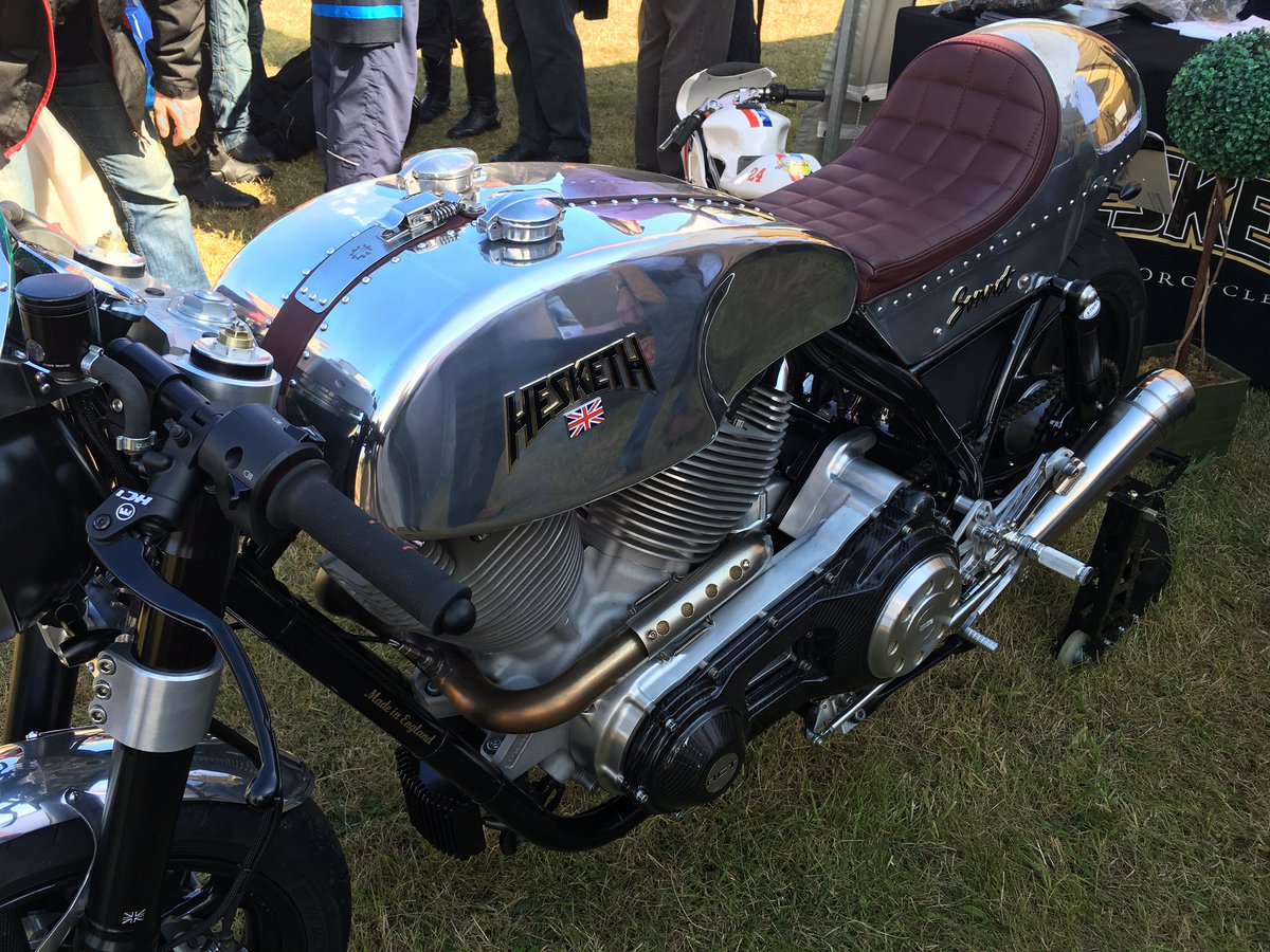 Stotto0511's tweet photo. Nice 🇬🇧 #MGP #iomtt https://t.co/pXrJB4tkta