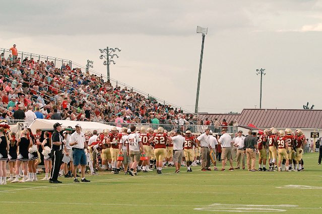 elhs_section's tweet image. By far the best high school football atmosphere in Alabama.