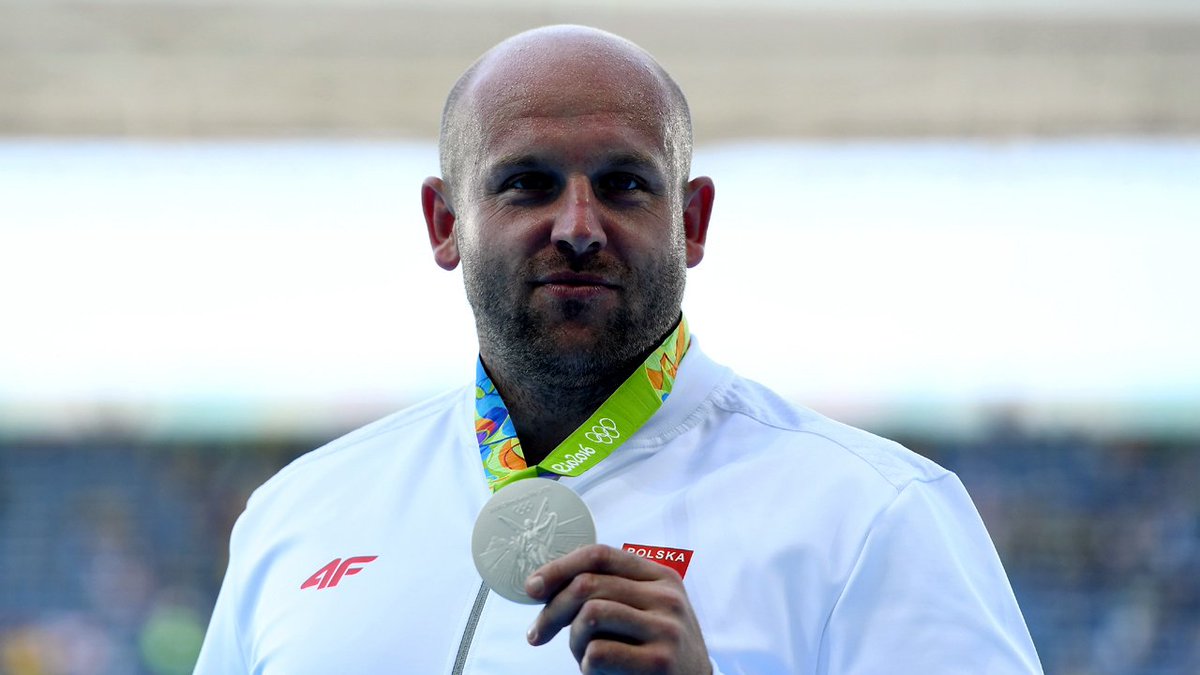 Olympian sells medal to fund child's cancer treatment bit.ly/2bZymP9?utm_me… https://t.co/qgJ8U9AtMA