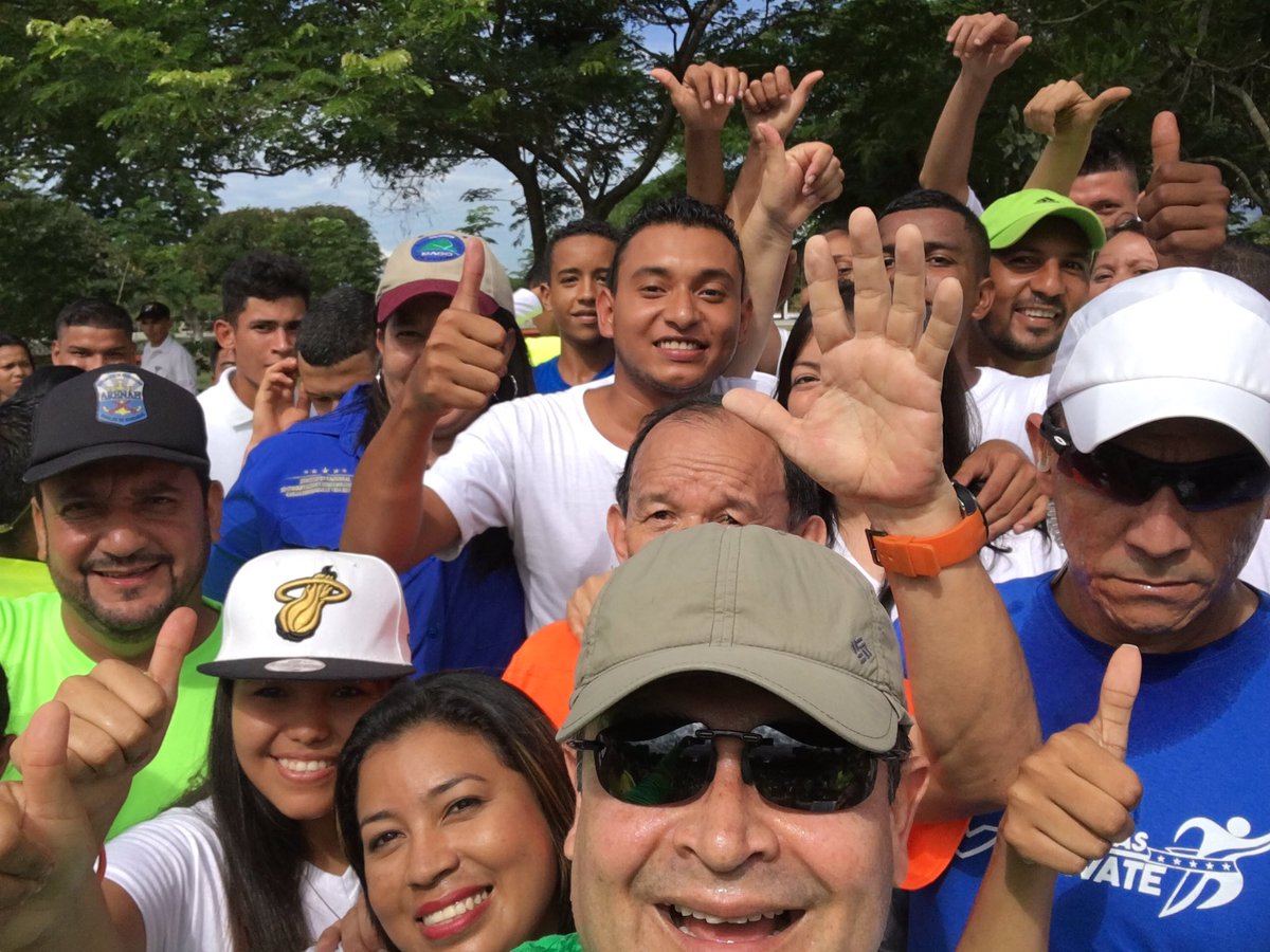 Juan Orlando Hernández tweet media