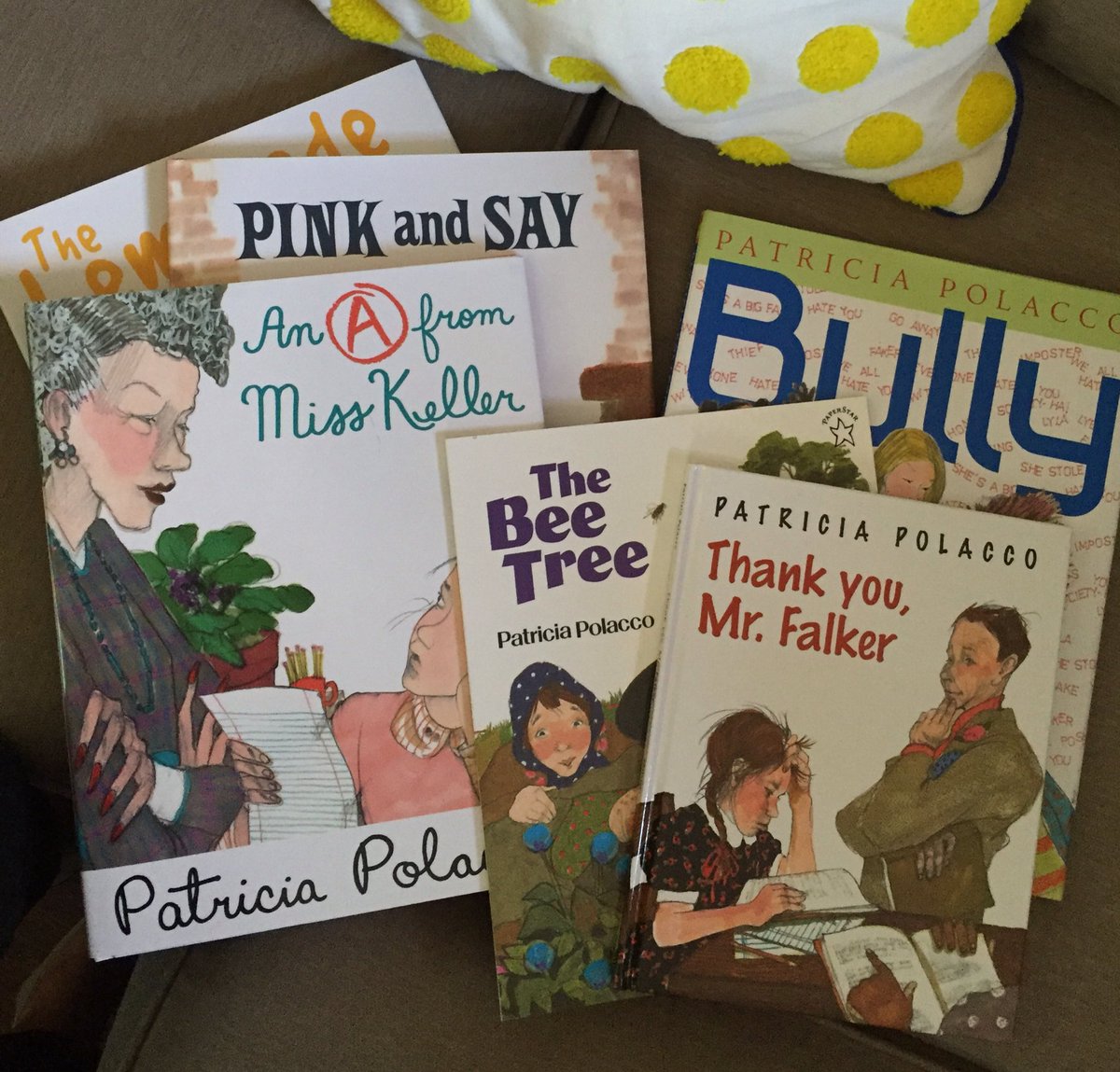 MsKennedyCES's tweet photo. These books just got to my doorstep and made my teacher heart oh so happy! Excited for @PatriciaPolacco to visit!📚❤️ https://t.co/UGgEQ9b3HA