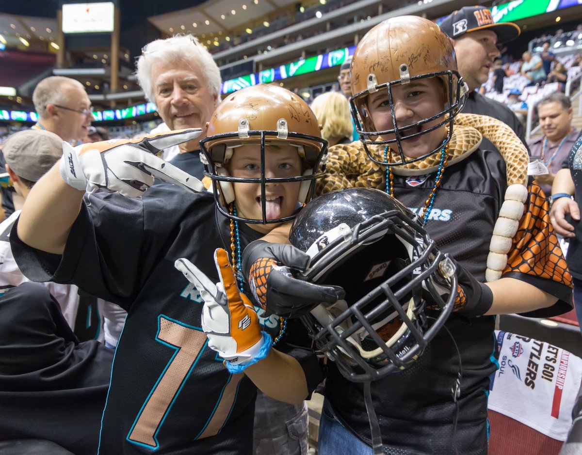 ArizonaRattlers's tweet photo. The Rattlers want to thank all our fans who supported us through the entire 2016 season! Together, we #StrikeAsOne https://t.co/LWD7TK727J