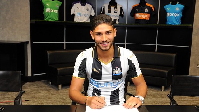Transfer News Live (@deadlinedaylive) on Twitter photo DEAL DONE: Newcastle United complete the signing of Achraf Lazaar on a 5-year deal. Undisclosed fee. (Source: <a href="/NUFC/">Newcastle United</a>) DEAL DONE: Newcastle United complete the signing of Achraf Lazaar on a 5-year deal. Undisclosed fee. (Source: <a href="/NUFC/">Newcastle United</a>)