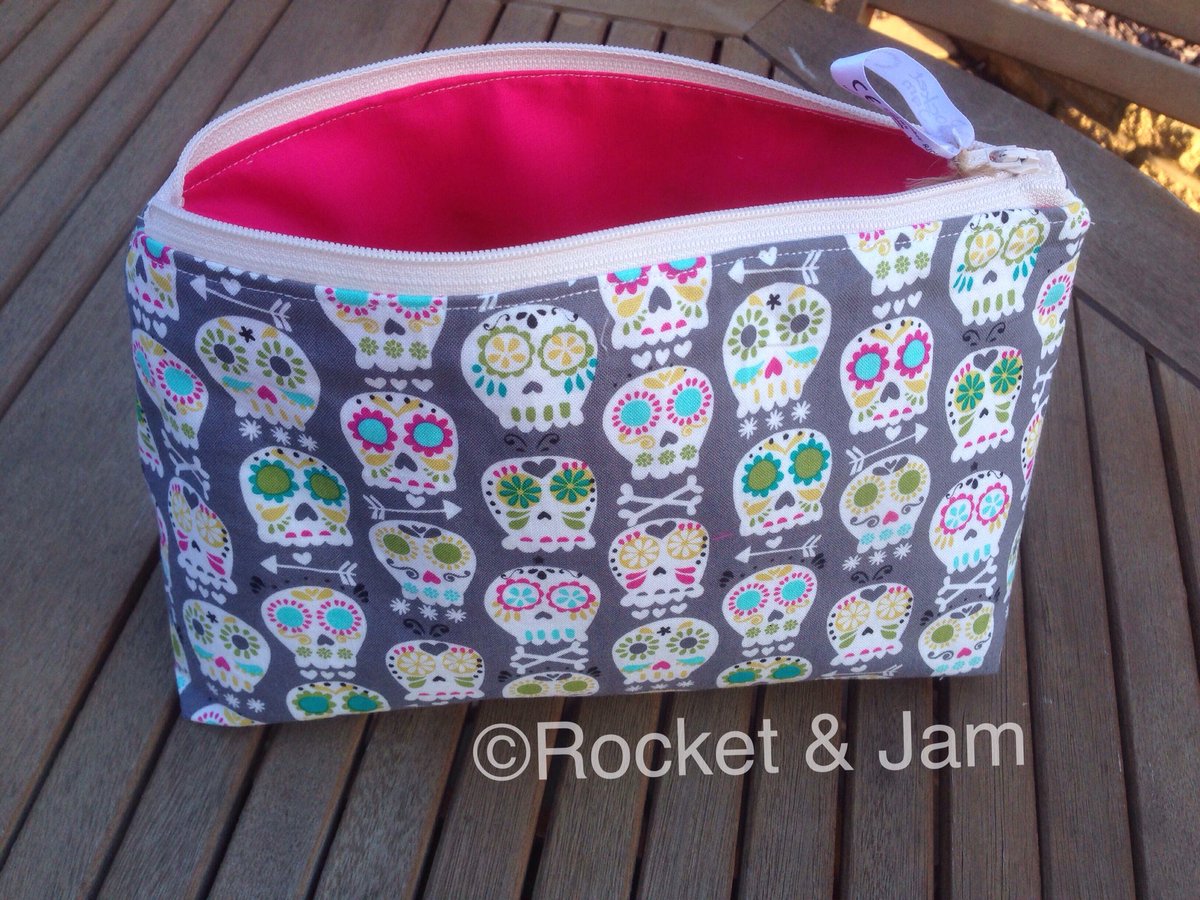 Rocketandjam's tweet photo. Sugar skulls cosmetics bag. Handmade funky / fun gifts https://t.co/1RdmRaNvIt