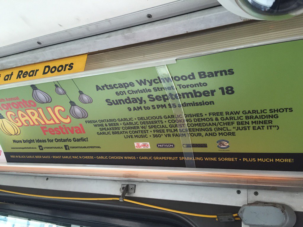 JPVeilleux's tweet photo. #torontogarlic Holy halitosis Batman! There's even a garlic breath contest! @torontogarlic festival https://t.co/jAOiUGOhWw