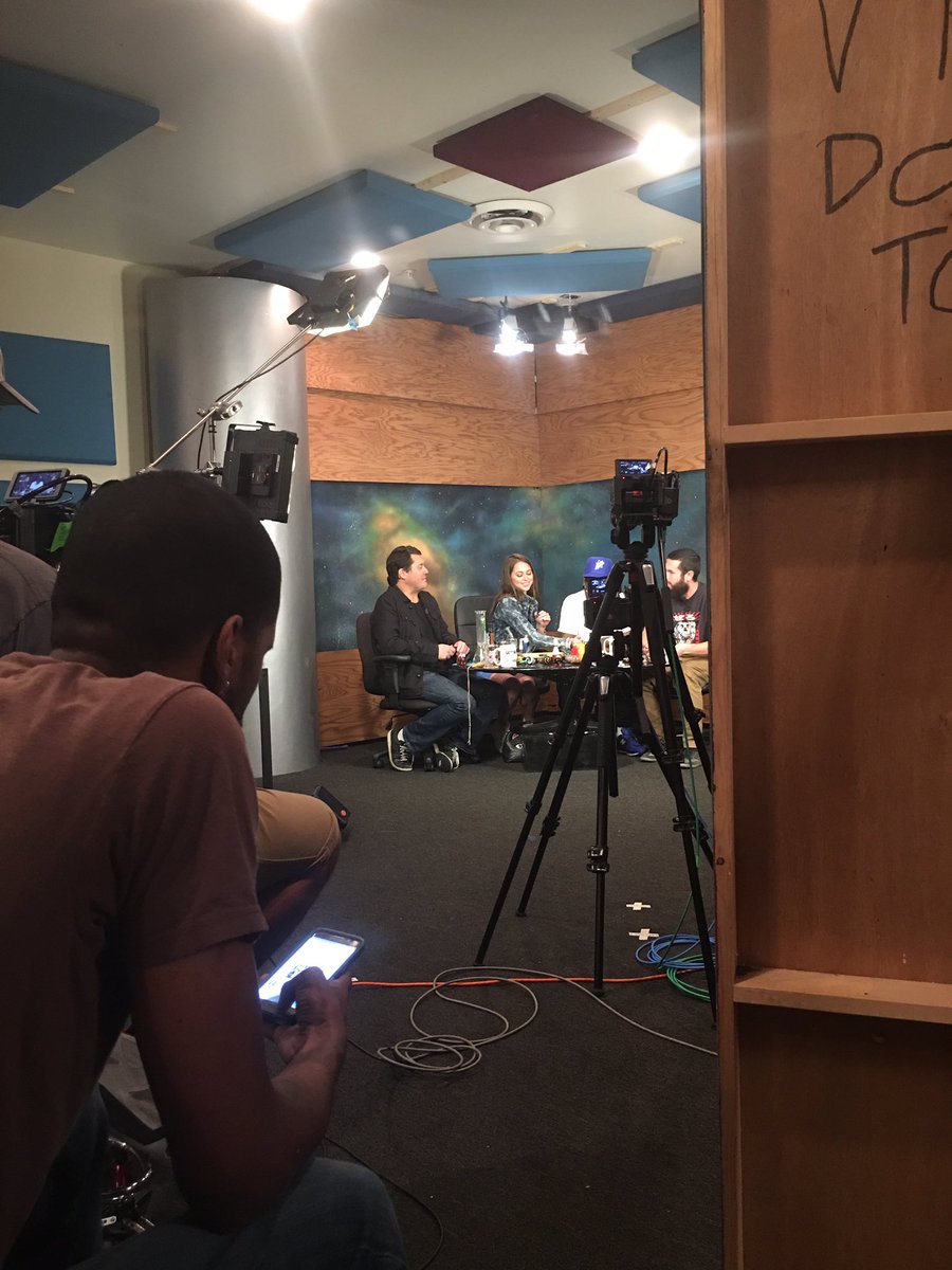 balloonski's tweet image. It's always 420 in the @GettingDoug studio #gettingdoug #gettingdougwithhigh