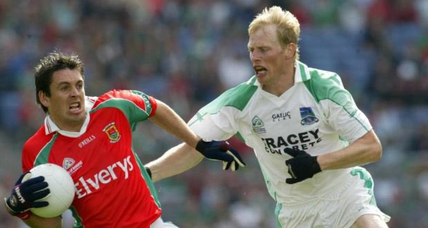 Fergal Kelly #Mayo &amp; Liam McBarron #Fermanagh in action during semi replay of 2004 All Ireland SFC #gaa #nostalgia