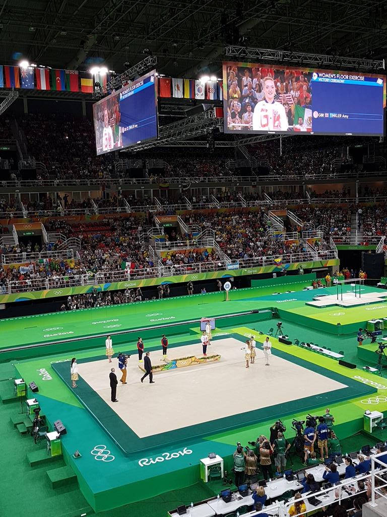 louissmith1989's tweet photo. Wow what an amazing medal for @amytinkler2 4 years after Beth's in London. Amazing results ❤ https://t.co/pwKJHKGbCO