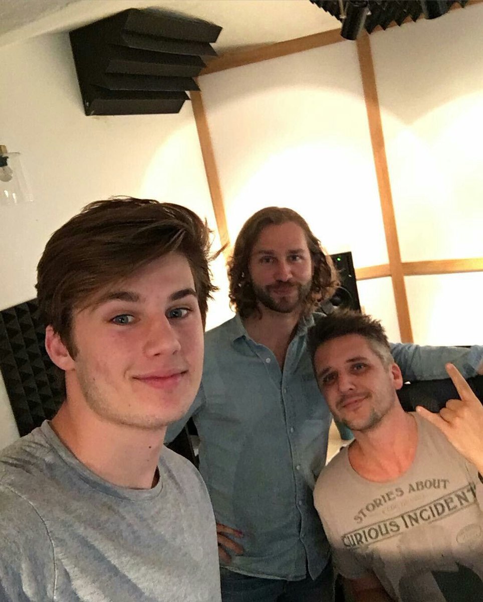 Great writing new tunes with Ten!