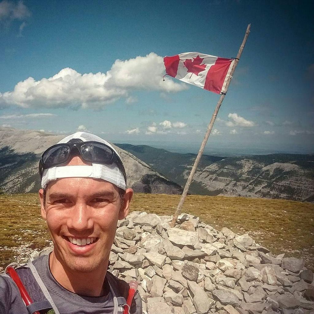 Regram from @omalleycan -  Another great run right in our backyard. Incredible views at th… ift.tt/2bl2Ltw