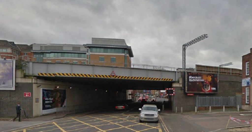 BerkshireTweets's tweet photo. DailyBERKSHIRE : #Reading IDR to close for three nights https://t.co/tLUCIrAdCl #Berkshir… https://t.co/2Oc0JN74Jl) https://t.co/hENineH0Js