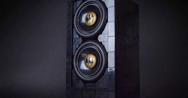 Robot6's tweet image. This LEGO Ideas pitch is all about that (Batman) bass - bit.ly/2bDHZa9