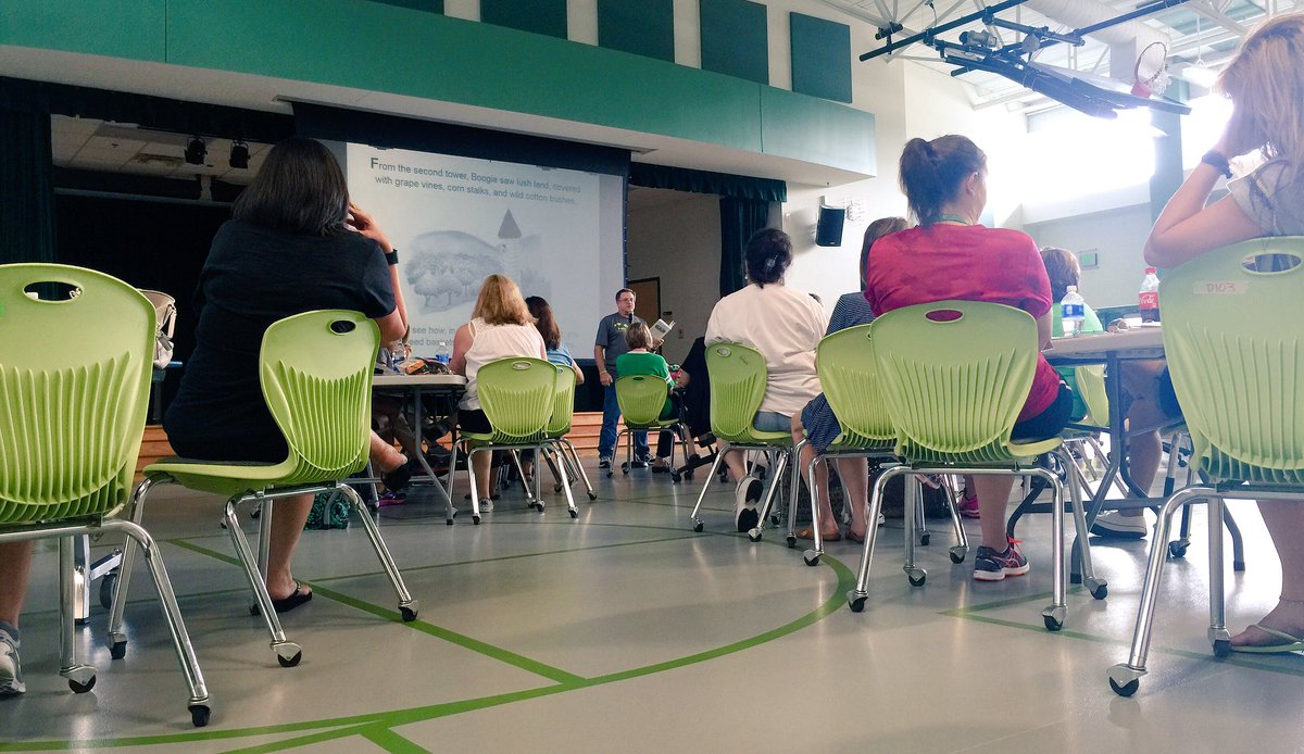 faltysd's tweet photo. Staff learning about #ExpectExcellence teachers. Great discussions. @WGESdragons @Carrollisd #CantWaitForKids https://t.co/PqAzHkqrk1