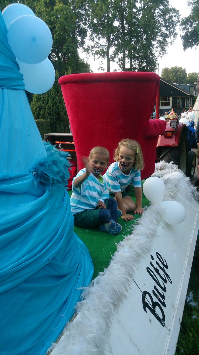 Tim had een topavond tijdens de parade op de <a href="/BeerzeBulten/">Beerze Bulten</a> op de BB wagen achter <a href="/Bultje/">Bultje</a>