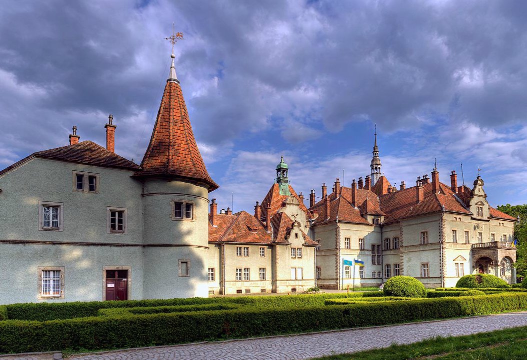 MinistryMagicUA's tweet photo. В Украине, в замке Шенборн, встретились маги #Украина и #Казахстан.
Заключили ряд договоров и попили казахского чая. https://t.co/2rLCa5qdpy