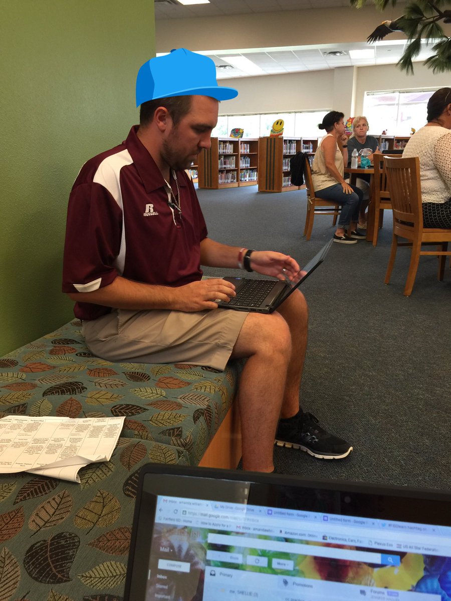 amanda16william's tweet image. Trying to get a head start on his Level 1 Certified Educator Exam @FairfieldISD #FISDlearn