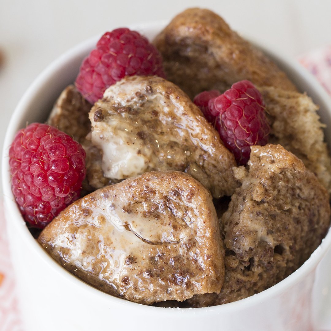 HungryGirl's tweet photo. EASY #BREAKFAST: 145-calorie French toast in a mug! #Recipe: https://t.co/JSD4TiRJ8v #healthyeating #RecipeOfTheDay https://t.co/9lXfLfjTWH