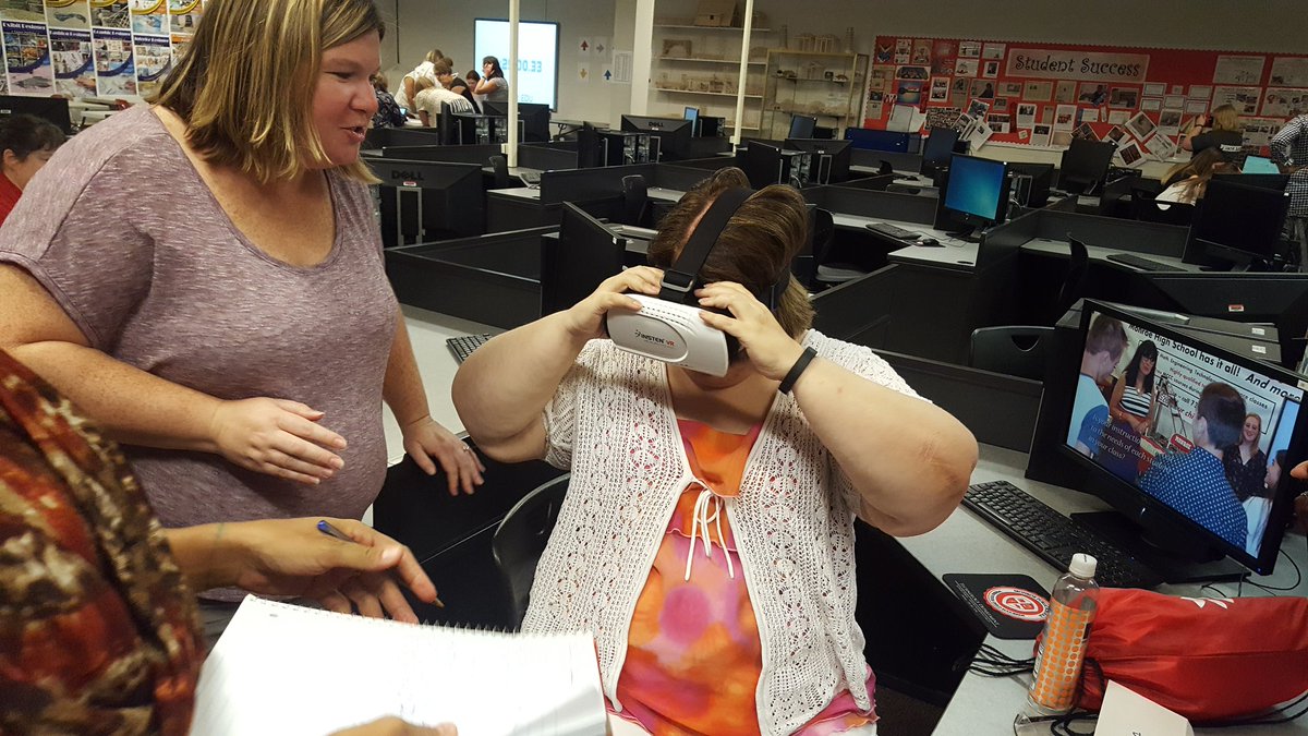 kerryguiliano's tweet photo. A few #breakoutedu pics from today! #mpstechfest16 https://t.co/Zeze4qnKYD