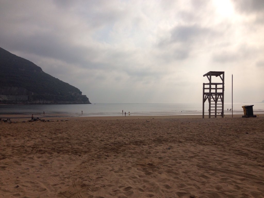 amacaballo1963's tweet photo. Playa de Laredo #laredo2016 https://t.co/HXOGbwWJNE