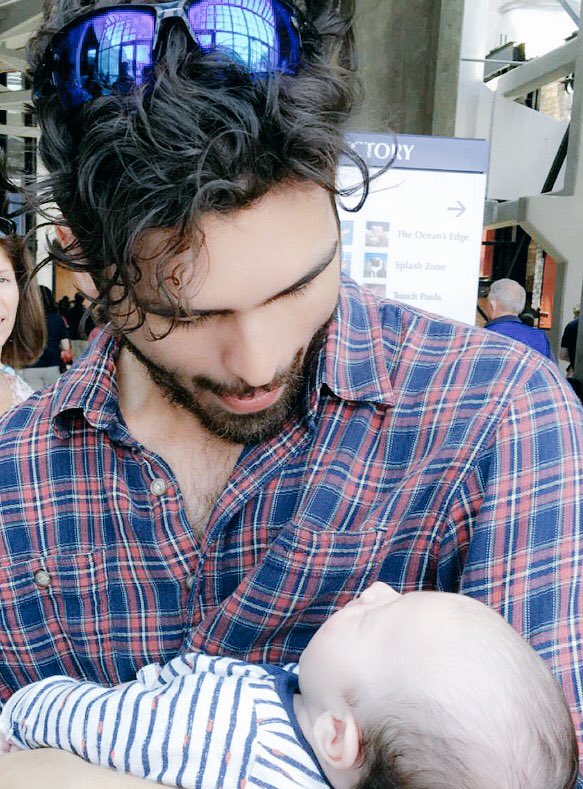 brooke_finstock's tweet photo. @SethGreenberg69 taking on fatherhood like a champ. "Dad beard" and all. https://t.co/afJCElq4TP