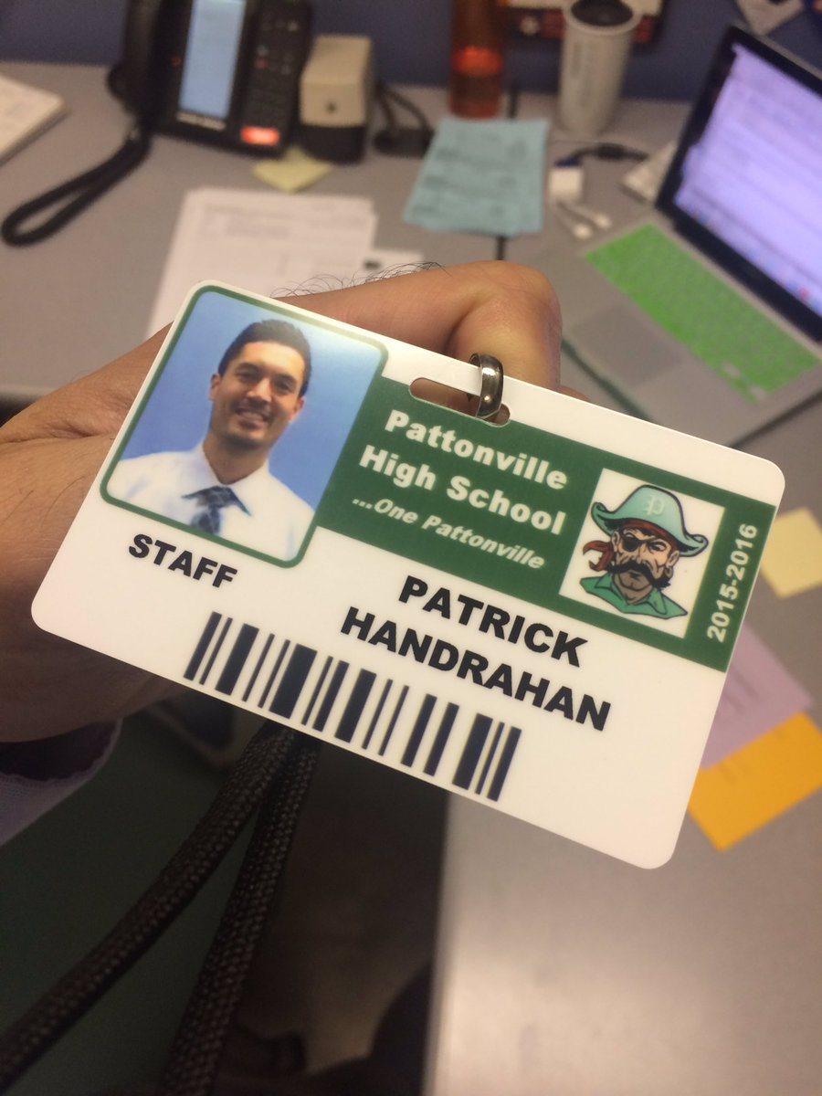JHSHandrahan's tweet photo. #newschoolyear #newplace #newtwitteraccount Follow me @counselor_ph #thanks4thememories #jennings #pattonville https://t.co/Q3B1pzXSln