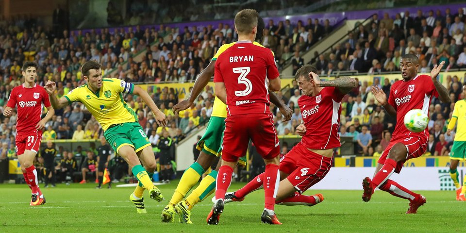 First home win of the season 👍

Norwich 1-0 Bristol City, as it happened: norw.ch/AIHBCFC #ncfc