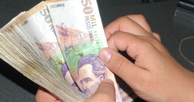 dineroenc4sa's tweet photo. Como Ganar dinero escribiendo desde CASA >>>https://t.co/jw7EjyXf4o https://t.co/ADuX9PMxcd
