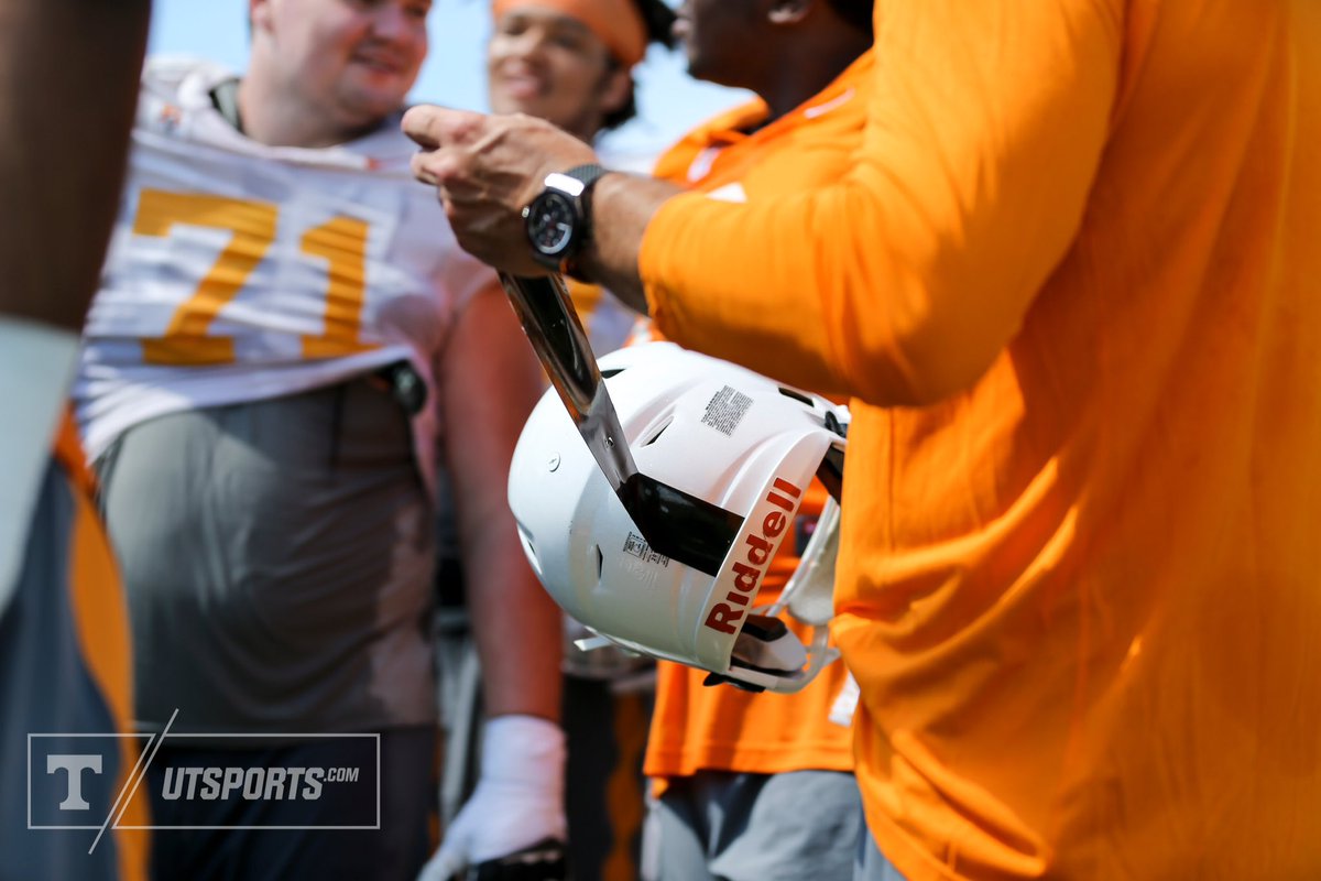3 more stripes gone for #Team120: <a href="/D1fuzzymuffin17/">Tyler Byrd</a>, <a href="/AsapTatum/">Marcus Tatum</a>, &amp; <a href="/JeffGeo14/">Big Unc</a> 🍊🍊🏈
