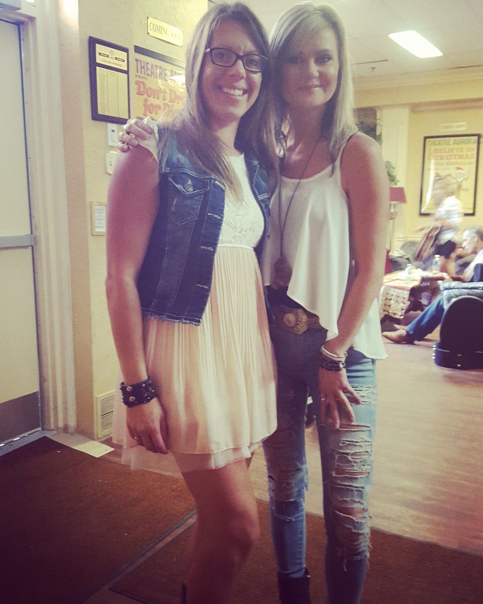 ekb7907's tweet photo. So grateful Thanks! @MagnaHoedown #top20 baby! And to #chevytailgate and @CMT See you @HCJamboree @Beverley_Mahood https://t.co/3m6ImcjJPI