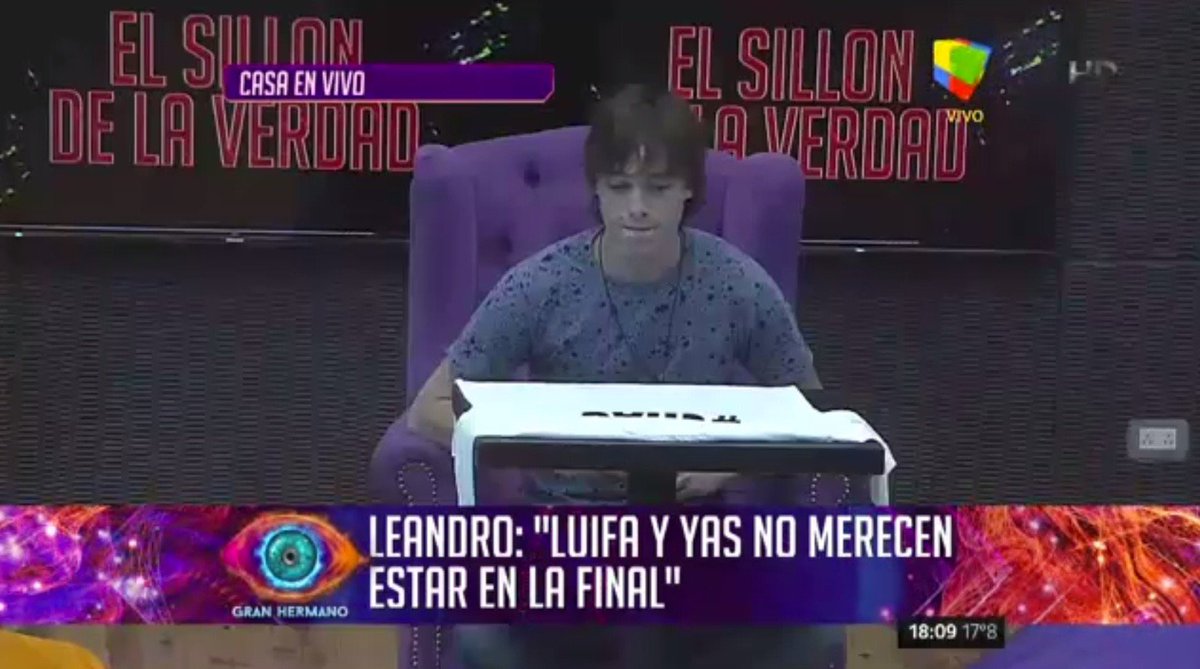 GH2016AMERICATV's tweet photo. CARA A CARA SE DICEN QUIÉNES NO MERECEN ESTAR EN LA FINAL
Arde El Sillón de la Verdad🔥🔥🔥 #ElDebateGH2016 #GH2016 https://t.co/6ZA89UZpF5