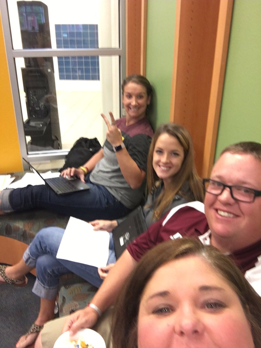 Vstephenson06's tweet image. Others fly but Eagles SOAR! #FISDlearn