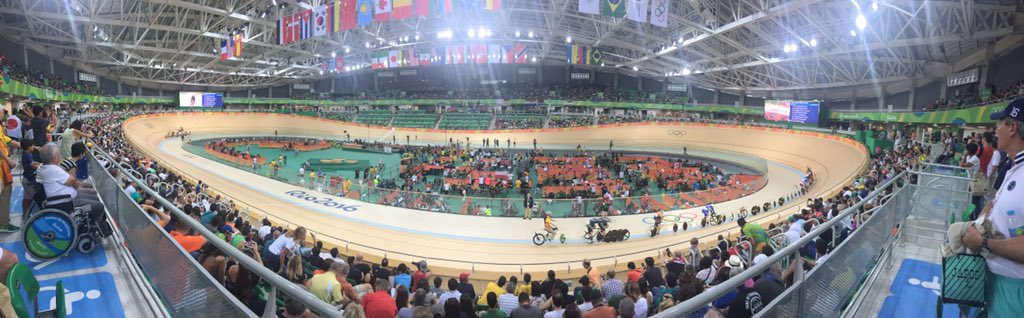 GMRMarketing's tweet photo. Our #UltimateApprentice @olliegs64 repping @GMRMarketingUK with fresh sights from the competition. #GMRinRio https://t.co/ChXV4V2b1Q