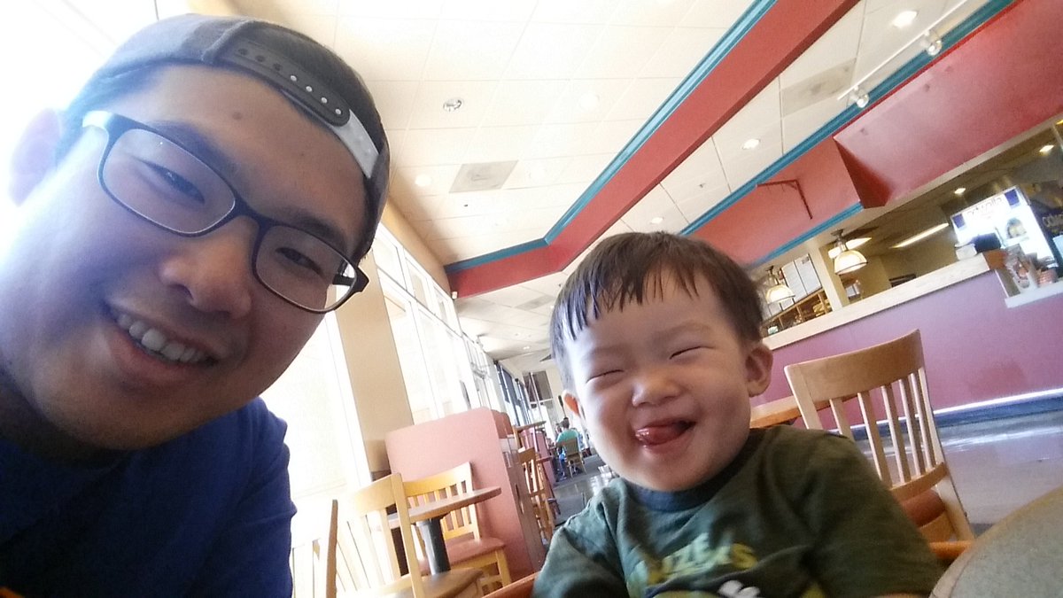johnjmankim's tweet photo. Silly Adam :D https://t.co/4JPZherjSn