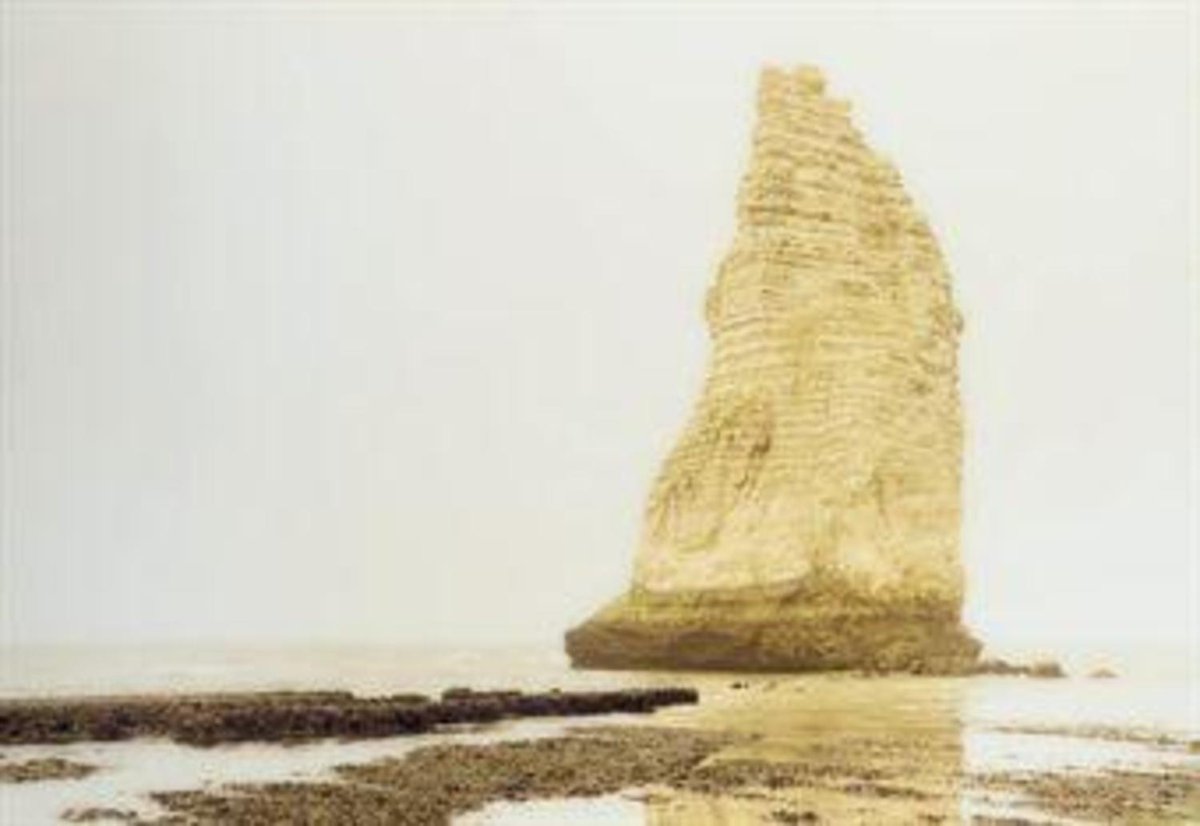 Cap-Antifer-Etretat, la Roche d'Aval, Frankreich, 41×59in, Sold for $18,750 USD #elgeresser auctionclub.com/public/histori…