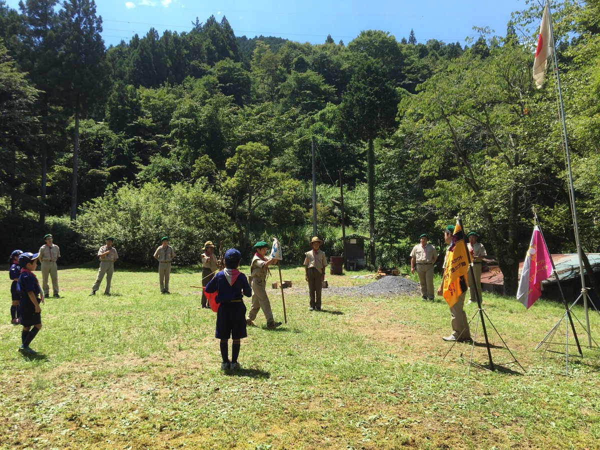 boy7nakano's tweet photo. CS隊.BS隊 夏キャンプ
閉会セレモニー
CS隊は最後の最後まで元気でした！
BS隊優秀班はシーガル班でした。
両班とも、人数が少ない中の活動お疲れ様でした！

帰りのバスに乗って帰宅中です！ https://t.co/6rRSRk1d9v