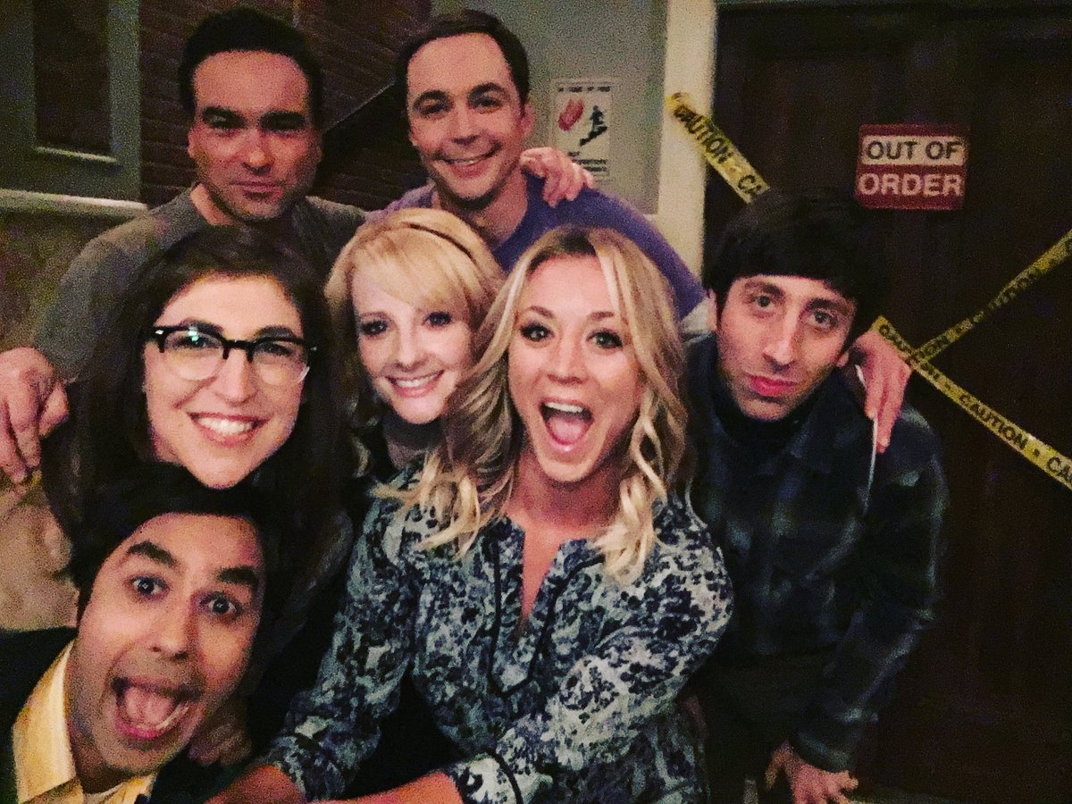 missmayim's tweet photo. Season 10 of #TheBigBangTheory...taping happening now! https://t.co/tzpU0sQqdb