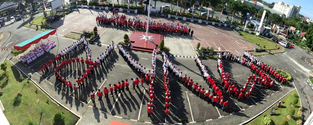indihomebpn's tweet photo. Upacara Peringatan Kemerdekaan RI Telkom Group Regional VI # #BUMNHadirUntukNegeri #RI71 #IndihomeMerdekaContest https://t.co/i8aNRSQymr