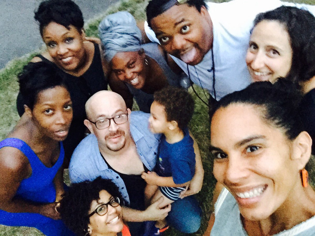 ArtGroveFP's tweet photo. Some of the amazing folks behind @ArtGroveFP #publicart #BosArts https://t.co/mQImDJ13gW https://t.co/p49EGMbywd