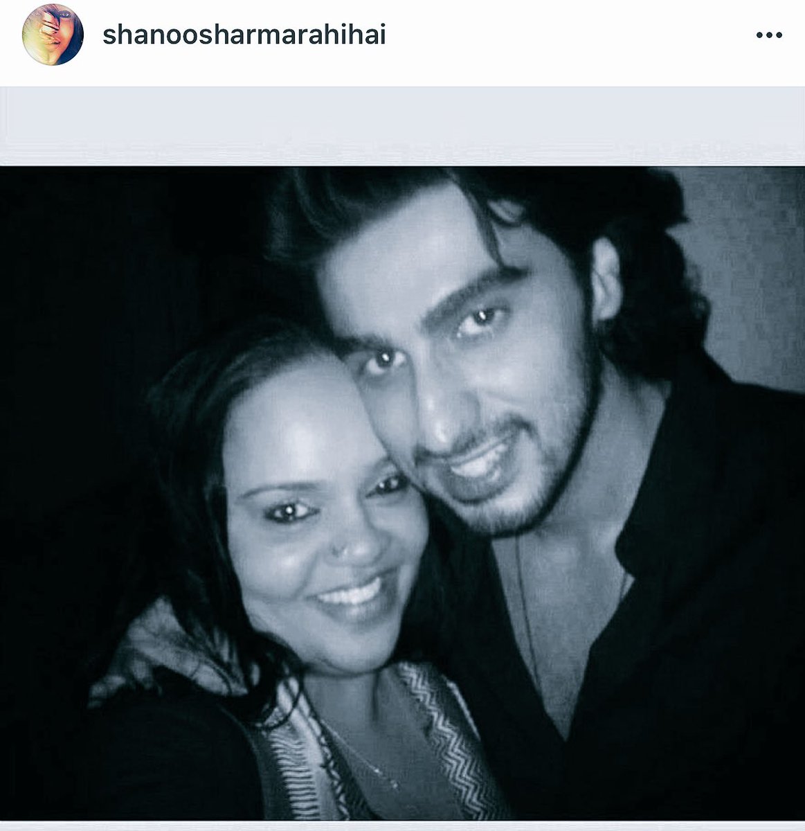 ArjunKapoorCafe's tweet photo. Shanoo Sharma posted this on Instagram ❤️ #Jast 
Hmm.. @Shanoozeing is missing @arjunk26 ☺️ #Love #Adorable #bff 😍 https://t.co/5otuaiRaW5