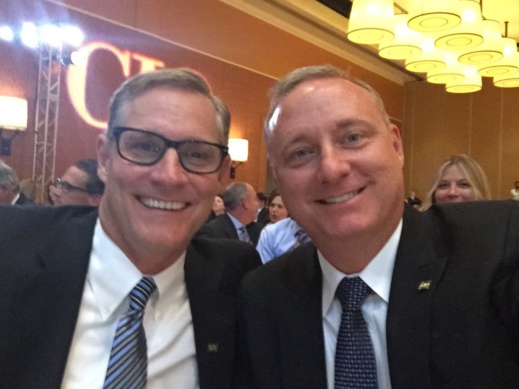 richlgilbert's tweet photo. Getting ready for the CIO100 Awards representing HPE IT with Scott Spradley. https://t.co/vHil56GuTL
