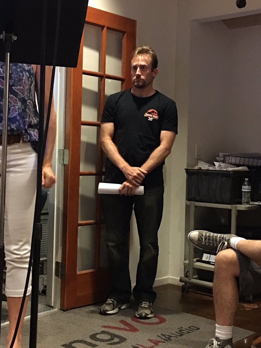 LKTalksAllDay's tweet image. Dead man walkin... I mean, talkin!! @ericaragoni 😉😘 #OnDeckCircle